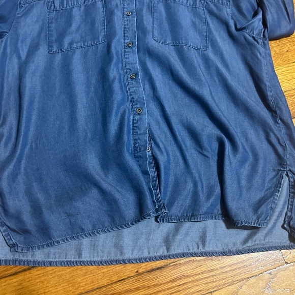 JANE & DELANCEY Women's Blue Soft Lyocell Chambray Button Down Shirt M - Picture 4 of 9